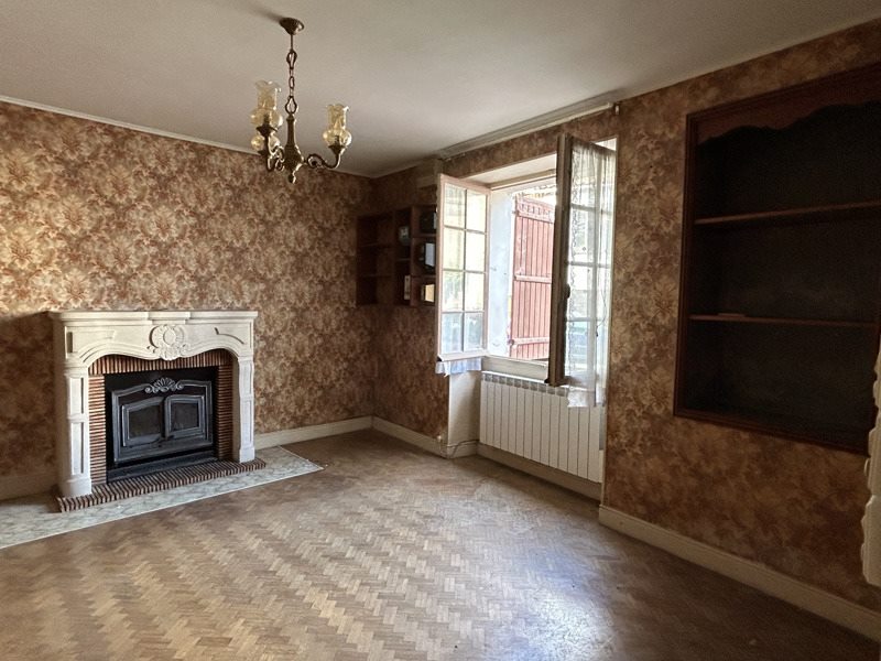 Vente Maison ROUSSINES - 4 pièces -100 m² - (16310)