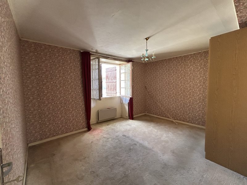 Vente Maison ROUSSINES - 4 pièces -100 m² - (16310)