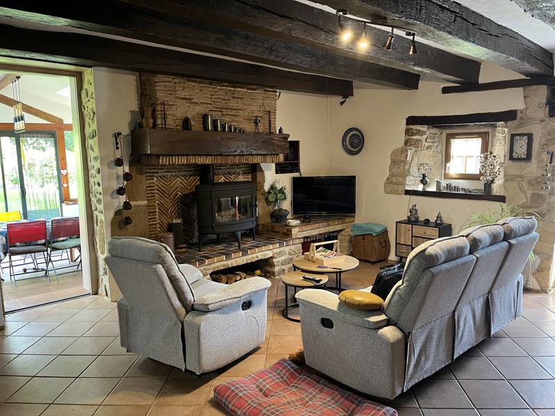 Vente Maison ECURAS - 4 pièces -140 m² - (16220)