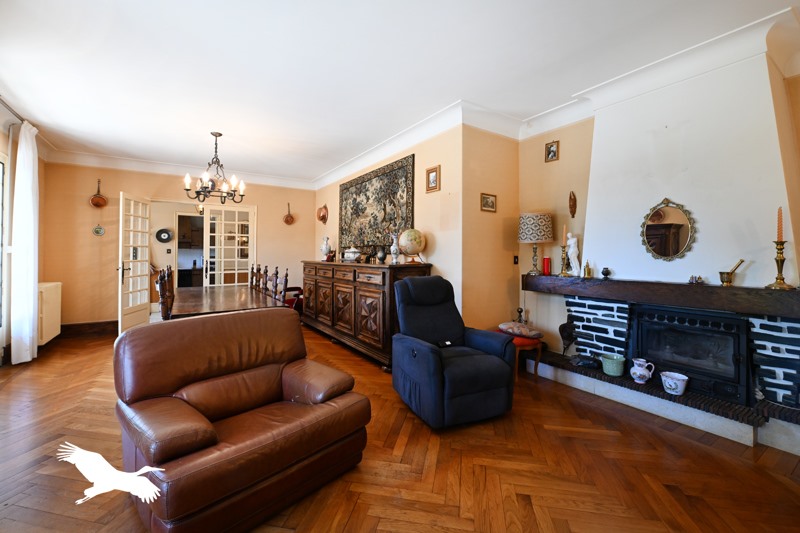 Vente Maison MASSIGNAC - 6 pièces -157 m² - (16310)