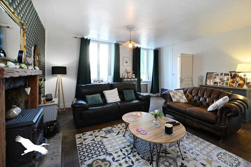 Vente Maison CHARRAS - 5 pièces -156 m² - (16380)