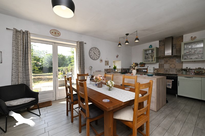 Vente Maison CHARRAS - 5 pièces -156 m² - (16380)