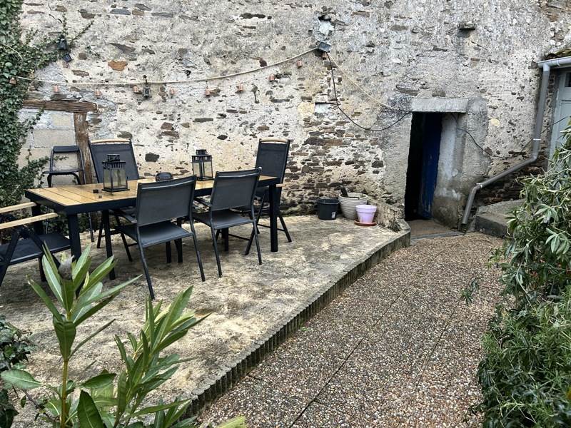 Vente Maison MONTEMBOEUF - 4 pièces -150 m² - (16310)