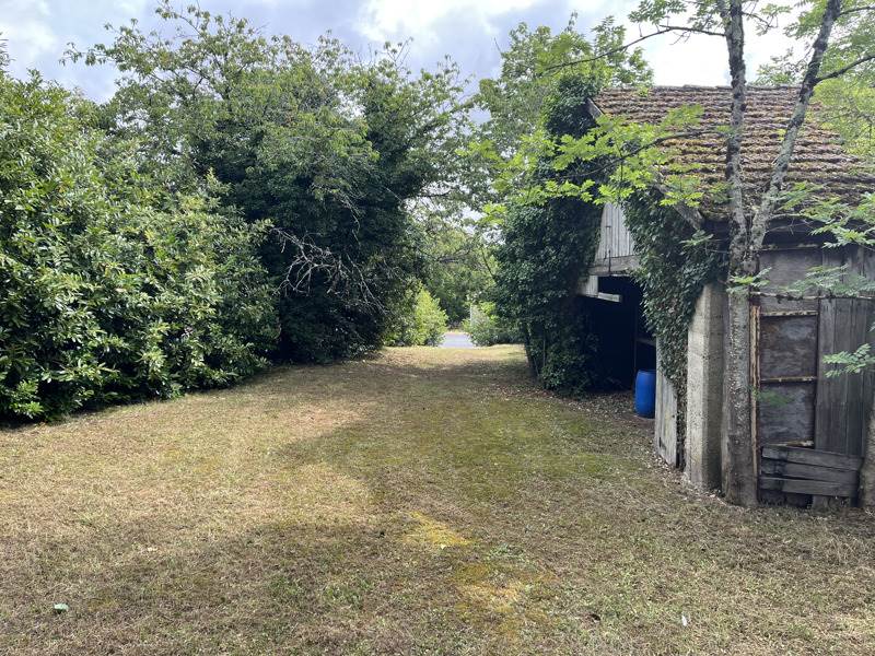 Vente Maison MONTBRON - 4 pièces -77 m² - (16220)