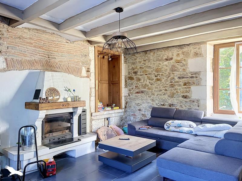 Vente Maison ROUZEDE - 5 pièces -123 m² - (16220)