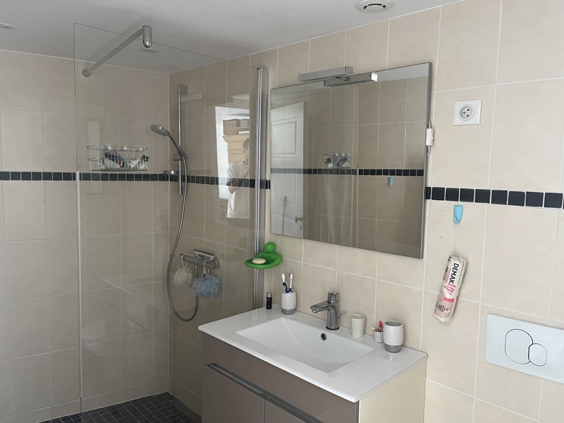 Vente Maison MONTBRON - 3 pièces -65 m² - (16220)