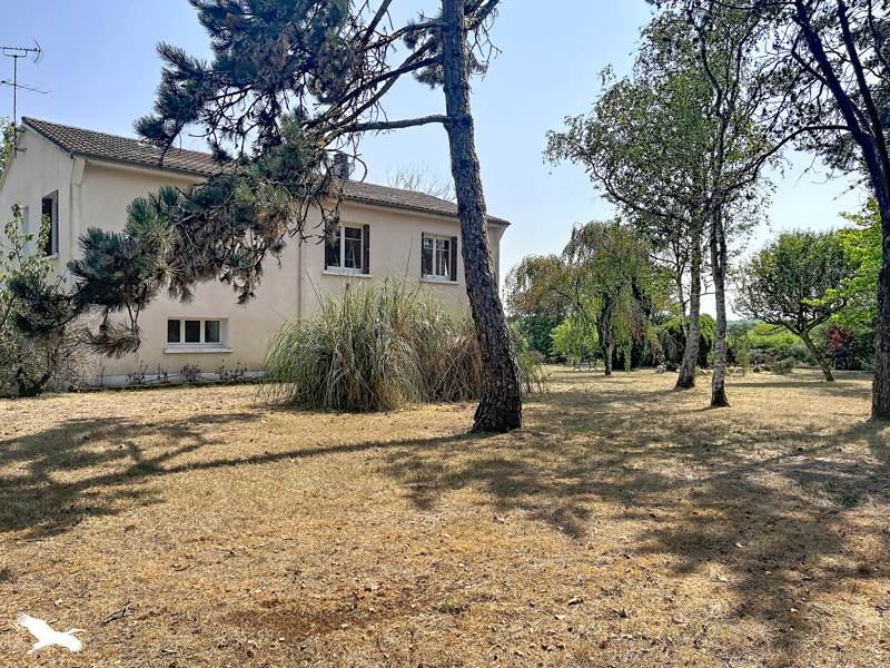 Vente Maison FEUILLADE - 5 pièces -124 m² - (16380)