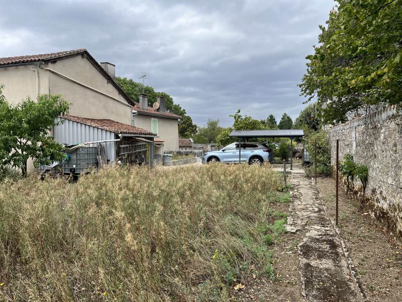 Vente Maison Montbron - 3 pièces -63 m² - (16220)