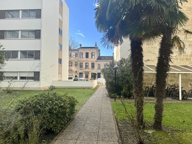 Vente Appartement BORDEAUX - 1 pièce -21 m² - (33000)