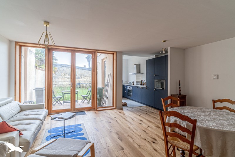 Vente Maison BORDEAUX - 5 pièces -101 m² - (33800)