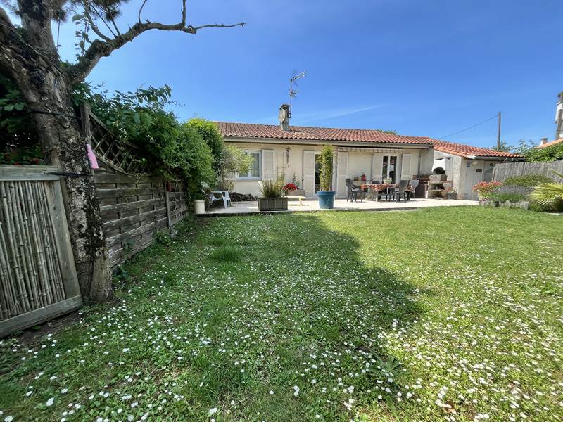 Vente Maison FOURAS - 5 pièces -178 m² - (17450)