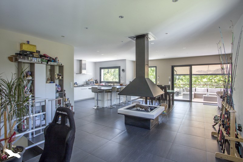 Vente Maison ST LAURENT DE LA PREE - 5 pièces -157 m² - (17450)