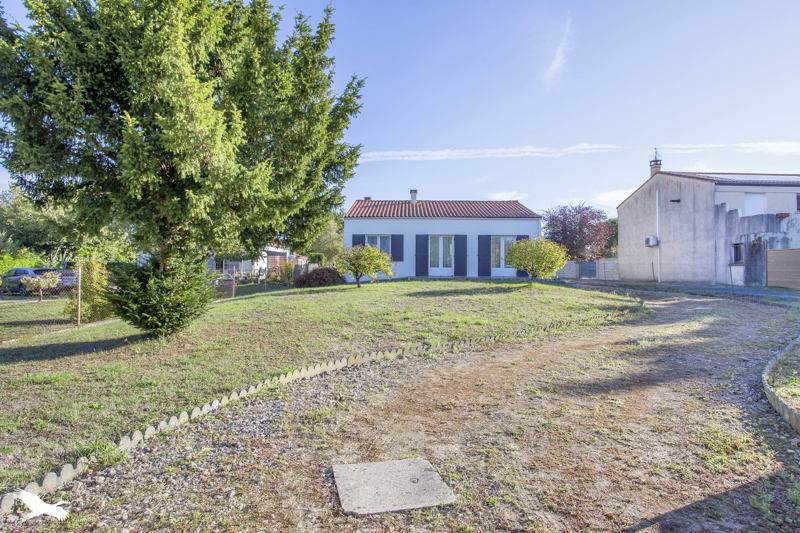 Vente Maison ST LAURENT DE LA PREE - 4 pièces -79 m² - (17450)