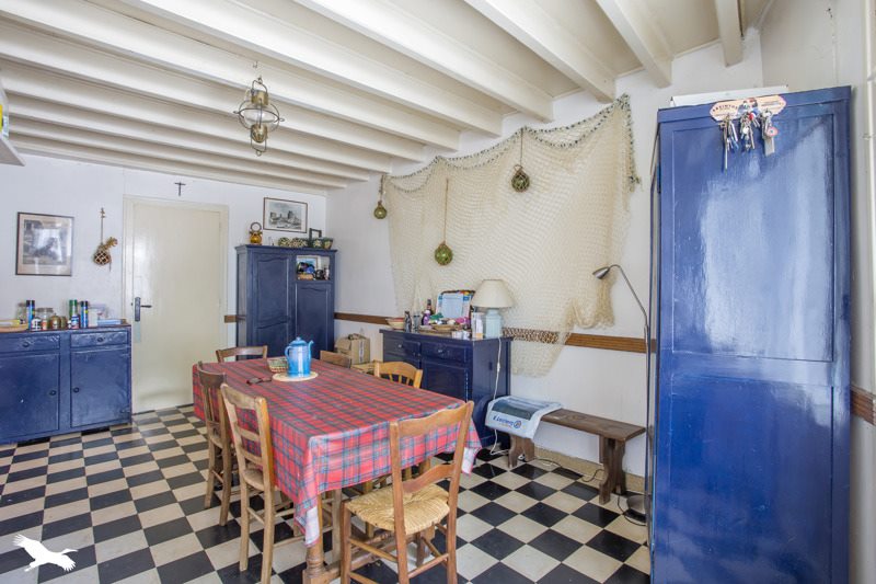 Vente Maison ST LAURENT DE LA PREE - 7 pièces -146 m² - (17450)