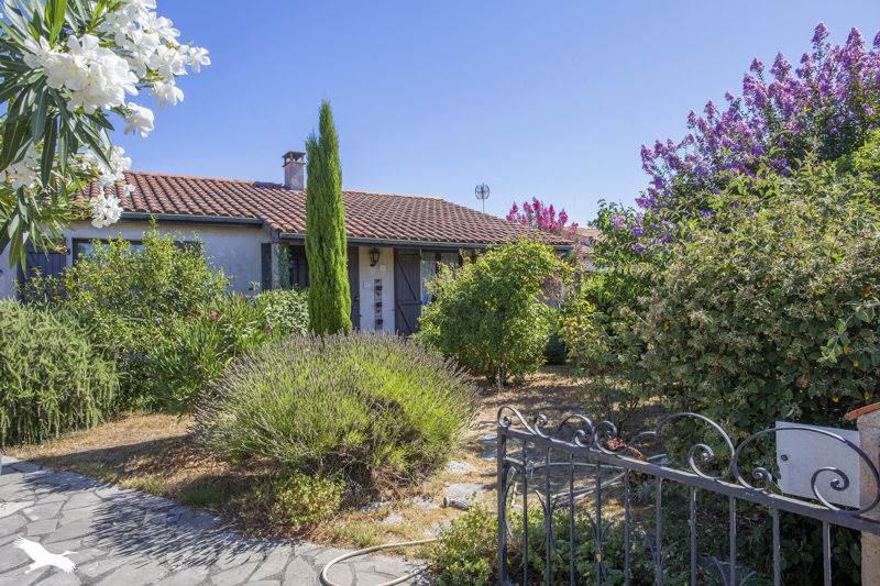 Vente Maison FOURAS - 5 pièces -92 m² - (17450)