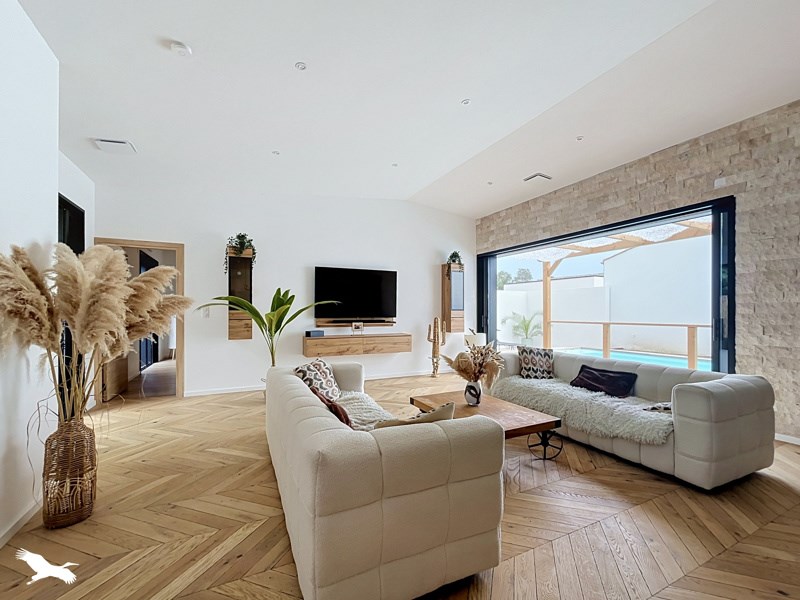Vente Maison Saint-Laurent-de-la-Prée - 5 pièces -172 m² - (17450)