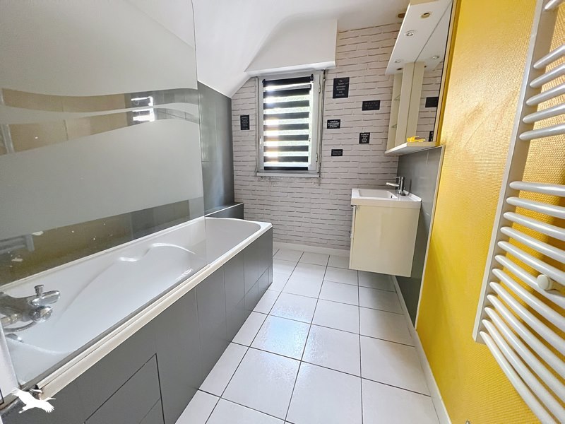 Vente Maison ROSPORDEN - 7 pièces -157 m² - (29140)