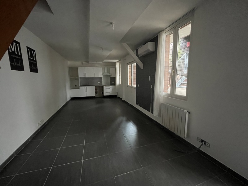 Vente Immeuble LOURDES - -  750 m² - (65100)