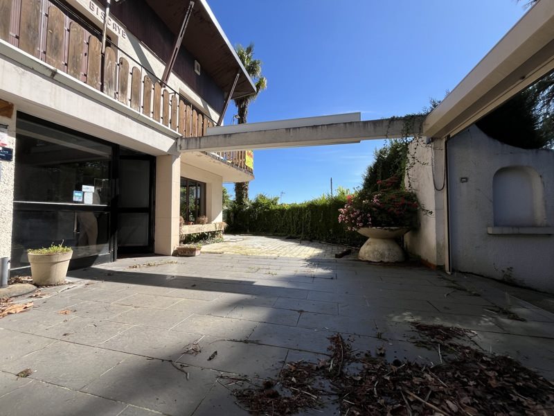 Immeuble 437 m² · à Lourdes · 437 m² · 213 000 €