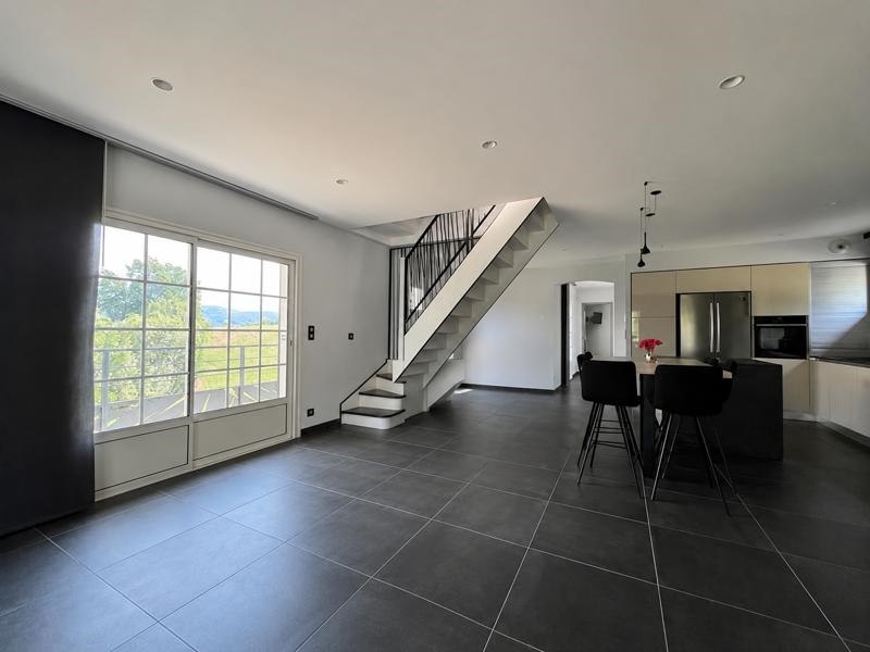 Vente Maison ESCOUBES POUTS - 4 pièces -134 m² - (65100)