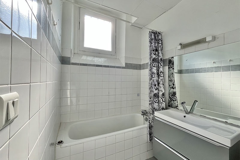Vente Immeuble LOURDES - -  800 m² - (65100)