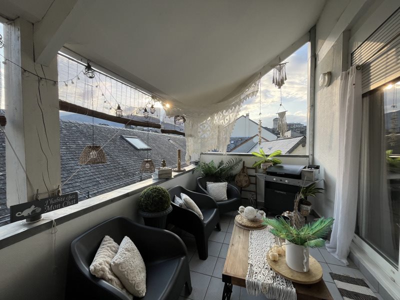 Vente Immeuble LOURDES - -  238 m² - (65100)