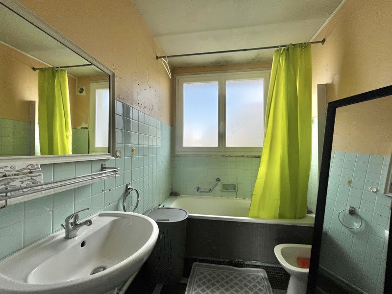 Vente Appartement LOURDES - 4 pièces -92 m² - (65100)