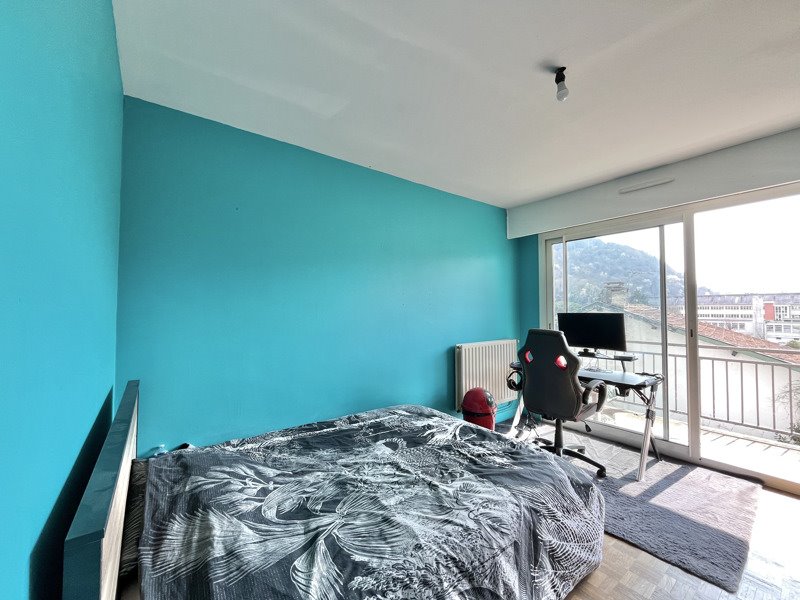 Vente Appartement LOURDES - 4 pièces -92 m² - (65100)