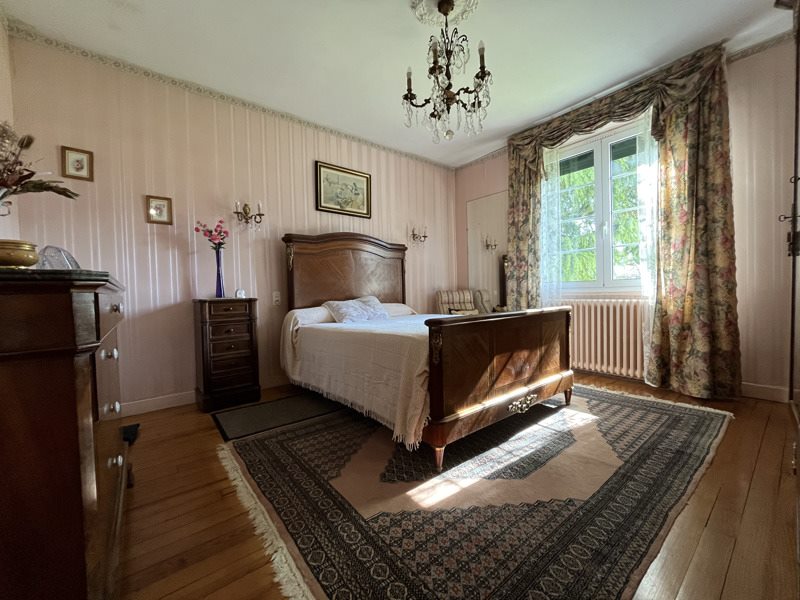 Vente Maison LOURDES - 6 pièces -155 m² - (65100)
