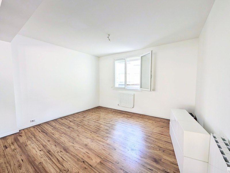 Vente Appartement LOURDES - 3 pièces -66,6 m² - (65100)