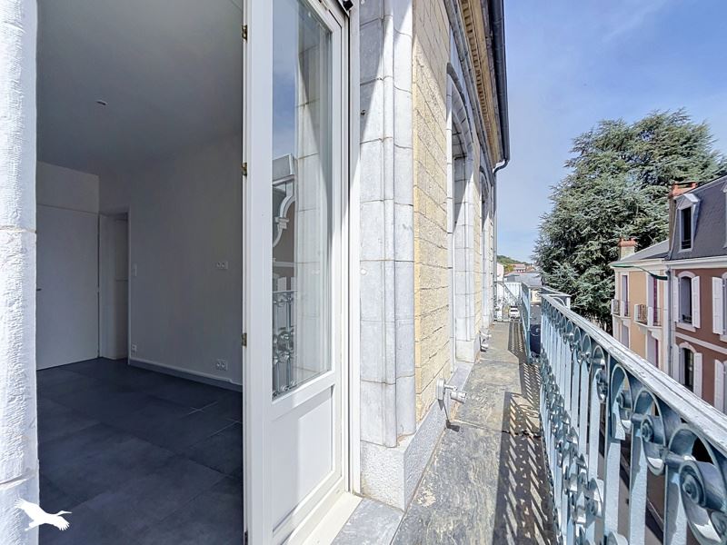Vente Appartement LOURDES - 5 pièces -97 m² - (65100)