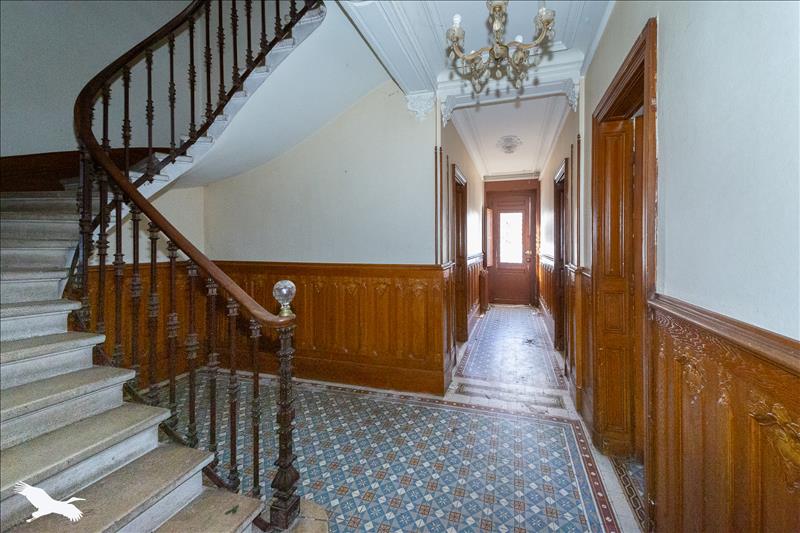 Vente Maison CAVIGNAC - 8 pièces -205 m² - (33620)