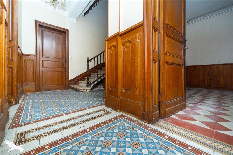 Vente Maison CAVIGNAC - 8 pièces -205 m² - (33620)