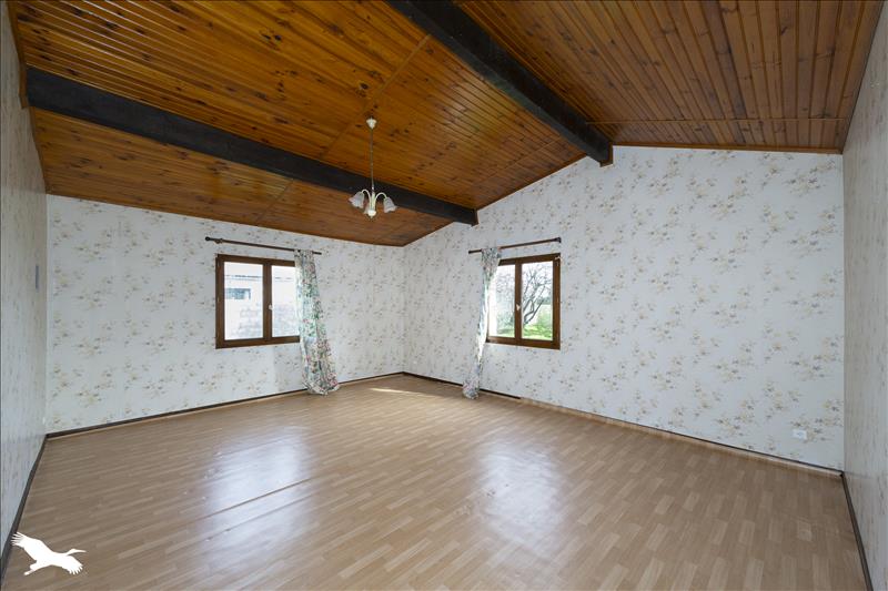 Vente Maison CUBNEZAIS - 7 pièces -136 m² - (33620)