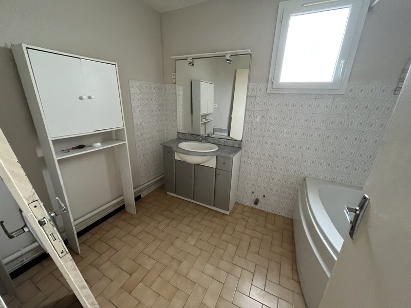 Vente Maison ST SAVIN - 4 pièces -75 m² - (33920)