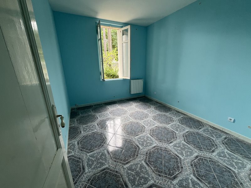 Vente Maison ST SAVIN - 4 pièces -75 m² - (33920)