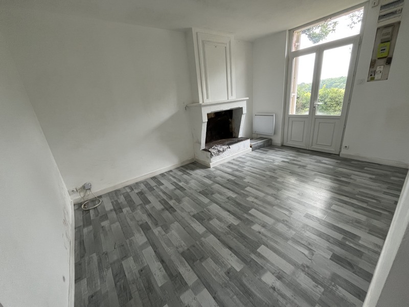 Vente Maison ST SAVIN - 4 pièces -75 m² - (33920)