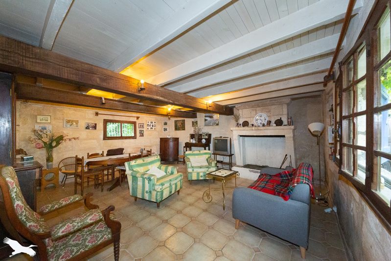 Vente Maison TIZAC DE LAPOUYADE - 5 pièces -140 m² - (33620)