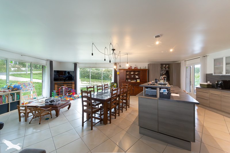Vente Maison LARUSCADE - 4 pièces -140 m² - (33620)