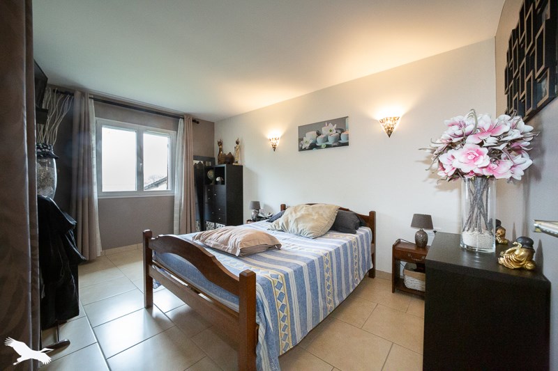 Vente Maison LARUSCADE - 4 pièces -140 m² - (33620)