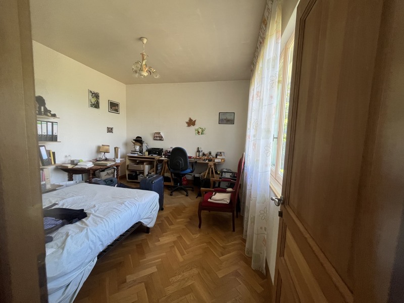 Vente Maison MARCENAIS - 8 pièces -223 m² - (33620)