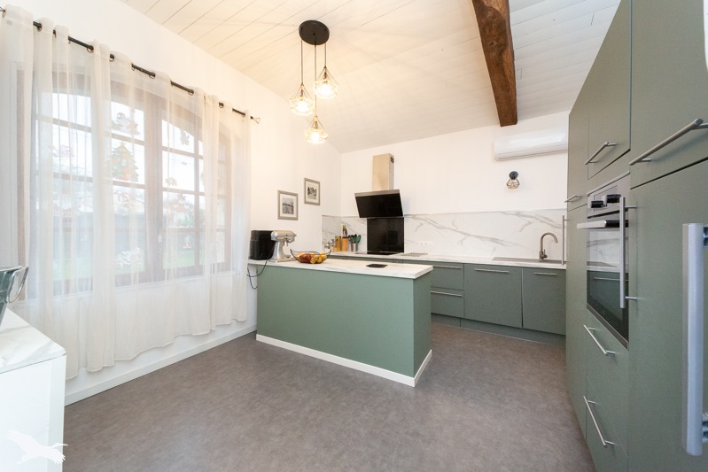 Vente Maison ST MARIENS - 7 pièces -217 m² - (33620)
