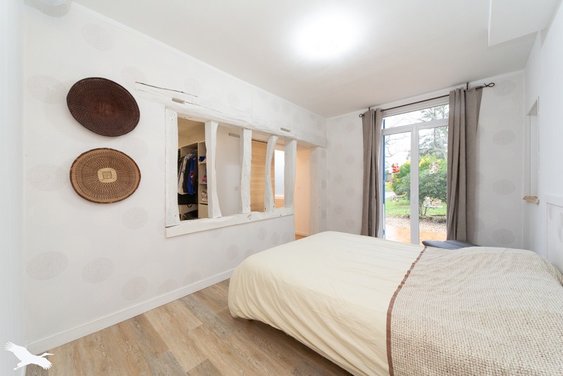 Vente Maison ST MARIENS - 7 pièces -217 m² - (33620)