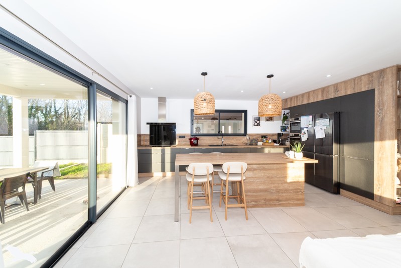 Vente Maison CUBNEZAIS - 5 pièces -110 m² - (33620)