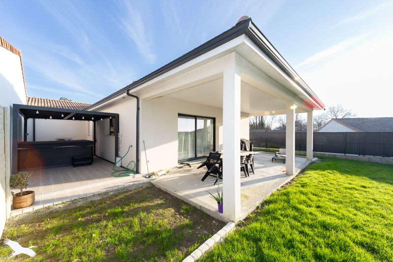 Vente Maison CUBNEZAIS - 5 pièces -110 m² - (33620)