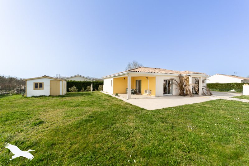 Vente Maison LARUSCADE - 3 pièces -130 m² - (33620)
