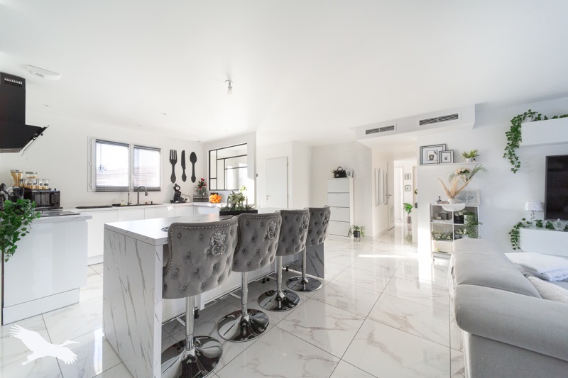 Vente Maison ST YZAN DE SOUDIAC - 5 pièces -115 m² - (33920)