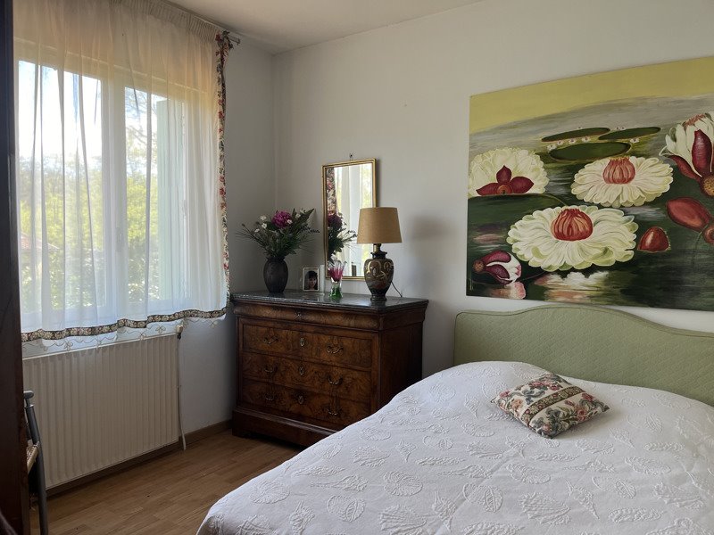Vente Maison MARCENAIS - 8 pièces -223 m² - (33620)