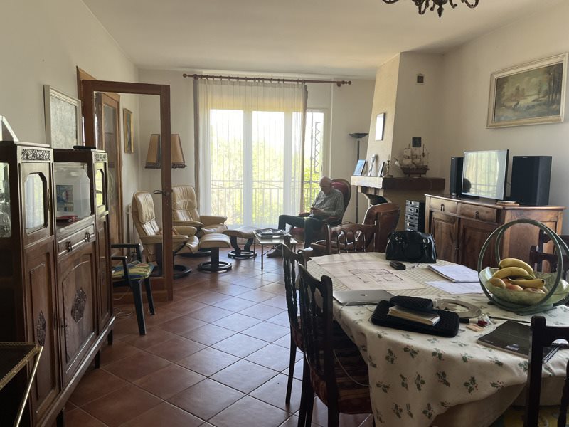 Vente Maison MARCENAIS - 8 pièces -223 m² - (33620)