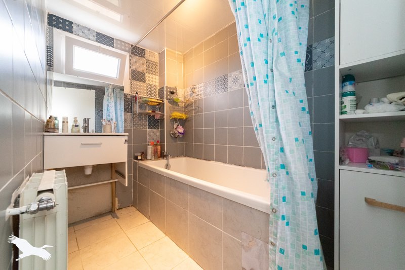 Vente Maison ST SAVIN - 5 pièces -160 m² - (33920)